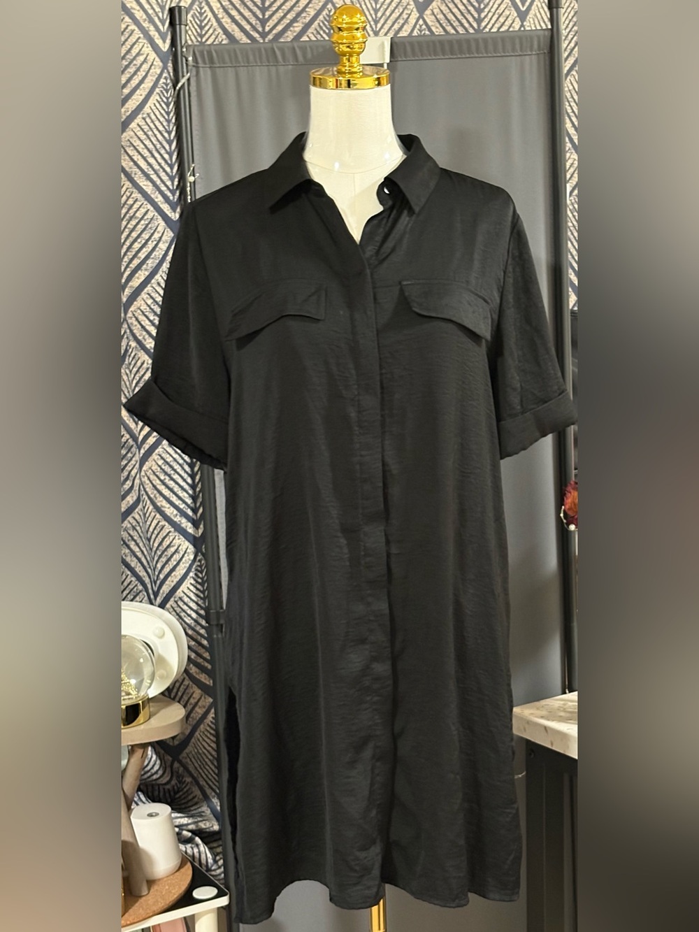 Chico's Black Silky Cargo Shirt Dress
- Size 2 (12/14)